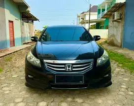 Honda Accord 2.4 VTIL 2012 AT