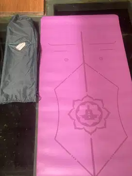 Matras Yoga Cewek