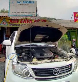 Bengkel mobil spesialis AC mobil dan truk