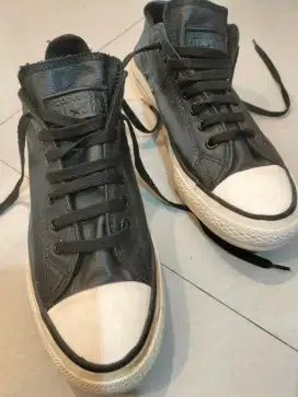 Converse sneker semi leather black 43