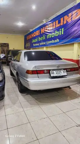 Toyota Camry g mt 2000 istimewa tinggal pake siap tt