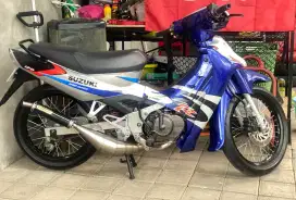 Suzuki satria 2001