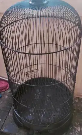 Di jual kandang tebal pintu bawah bekas burung Lovebird ya gan