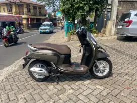 SCOOPY 2023 STYLIST DP CREDIT 500 RIBU PLAT JAKARTA PUSAT CASH NEGO