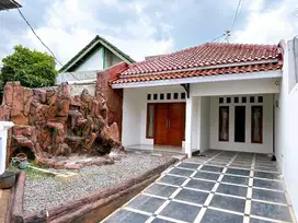 Rumah 2 Kamar, Luas 300 meter