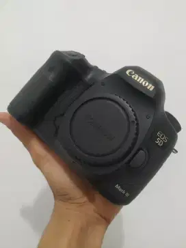 Kamera Canon 5D Mark III SC 20ribuan Nego Murah