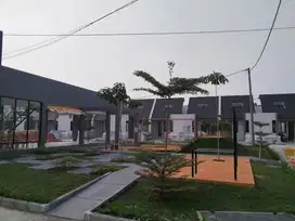 Rumah murah di area komersil