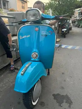 Vespa Super 1973 Komplit