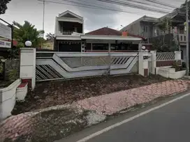 Rumah bagus strategis pinggir jalan diponegoro salatiga