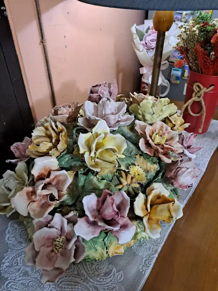 KERAMIK BUNGA COPIDAMONTE