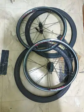 MIALO WHEELSET 349 VIBRAKE