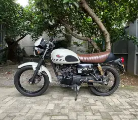 Kawasaki w175 cafe