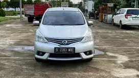 Nissan Grand livina xv matic 2015,Dp 7 juta saja