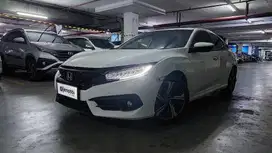 PAJAK PANJANG TDP 16JT Honda Civic 1.5 ES Bensin-AT Hitam 2018