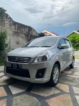 SUZUKI ERTIGA GX MT (2015)