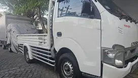 Traga PU 2020 Putih Jl.Kenjeran Otomart surabaya