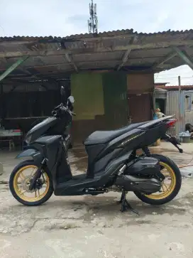 For Sale Vario 150 Keyless 2020 Black Premium Doff Velg Gold