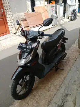 [for sale] honda beat karbu pajak hidup 2010