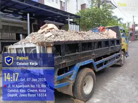 Jasa buang puing dan angkut sampah