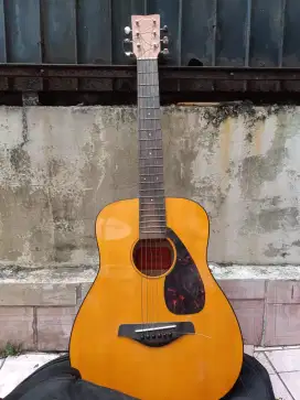 Jual Gitar Original Yamaha Type FG-Junior JR1 3/4 akustik