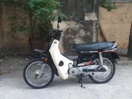 Honda astrea prima