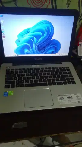 LAPTOP ASUS CORE I5