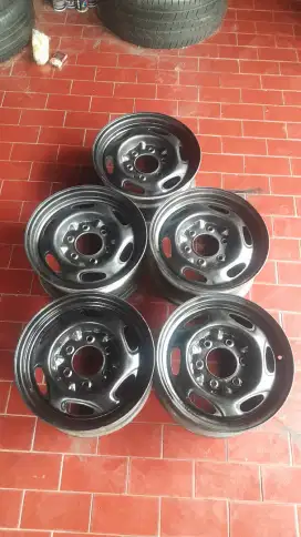 Velg Kaleng Ford Ranger R15 pcd 6*139.7 lebar 6,5..5pcs