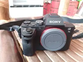 Jual aja nih Sony A7ii