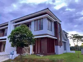 Rumah Hook 5 Menit ke Pasar Modern Graha Raya 4 KT Tanah Luas J-15045