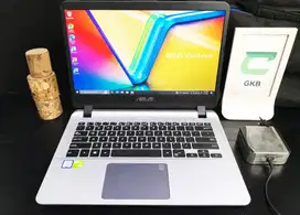 Laptop Asus VivoBook core i3-7020u Slim bezel dual VGA Nvidia nyaman r