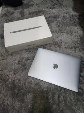 Macbook Air M1 2020 8/256