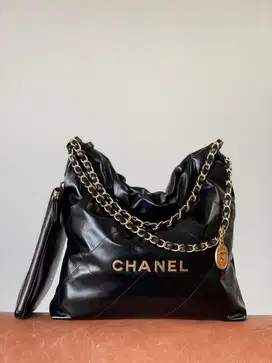 Chanel c22 medium