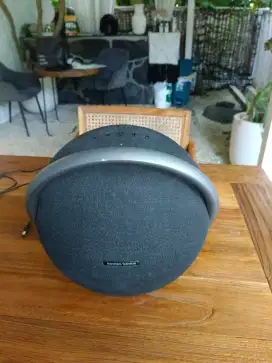 Harman Kardon onyx 7 black