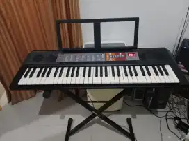 Keyboard yamaha psr f50