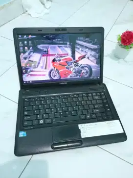 Laptop Toshiba core i3 game desain sprti baru