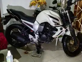 2011 YAMAHA BYSON JRNG DIPAKAI