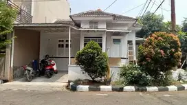 Disewakan rumah Graha Raya Bintaro