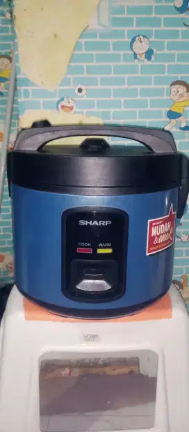 Magicom merk sharp ukuran 1.8Liter