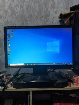 Monitor BenQ 19 inch ADA MINUS CEK FOTO CEK DESKRIPSI