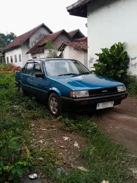 Toyota Corolla 1984 Bensin