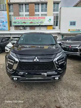 Xpander ultimate 1.5 matic 2022 hitam dp 22 jt