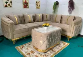 Sofa chesterfield sudut cream