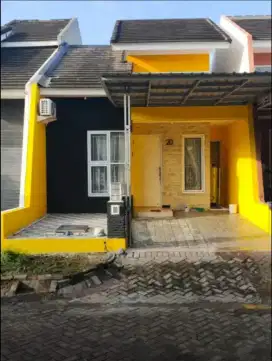 Sewa Jual Rumah Perum Ladiva Green Hill Menganti Gresik