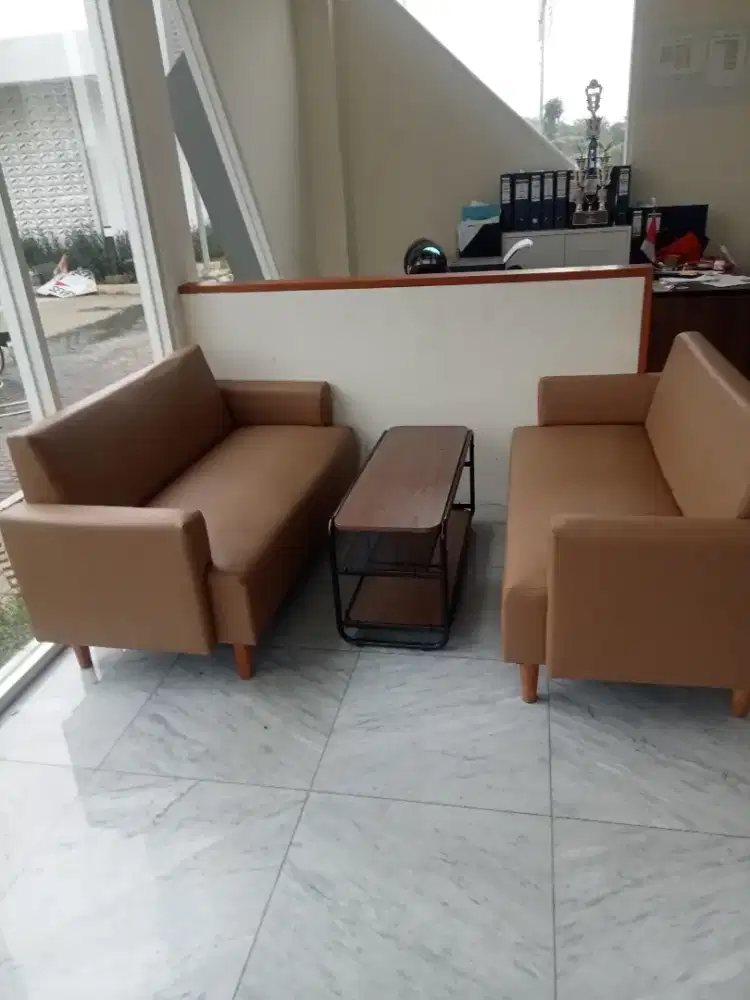Servis jok kursi Sofa