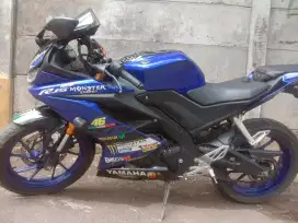 Di jual motor r15