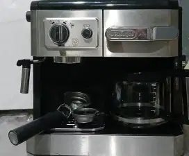 Di jual Delonghi espresso coffee maker