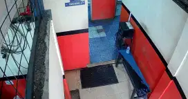 Di cari pegawai cowok jaga toilet