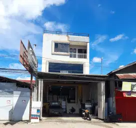 Dijual Ruko 4 Lantai, Strategis Di pinggir jalan utama