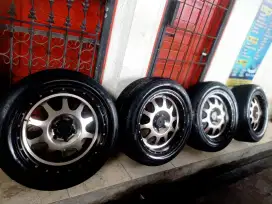 Jual velg paketan Ban R20 merk HSR cocok pajero / fortuner