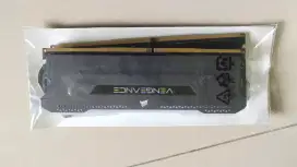 RAM CORSAIR VENGEANCE RGB PRO SL 64GB (2x32GB) DDR4 DRAM